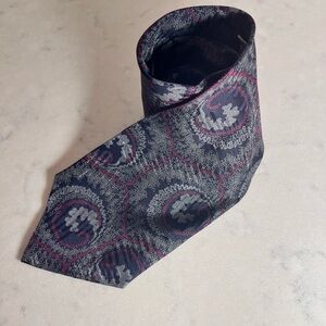VTG Giorgio Armani 100% silk Ornate Paisley tie